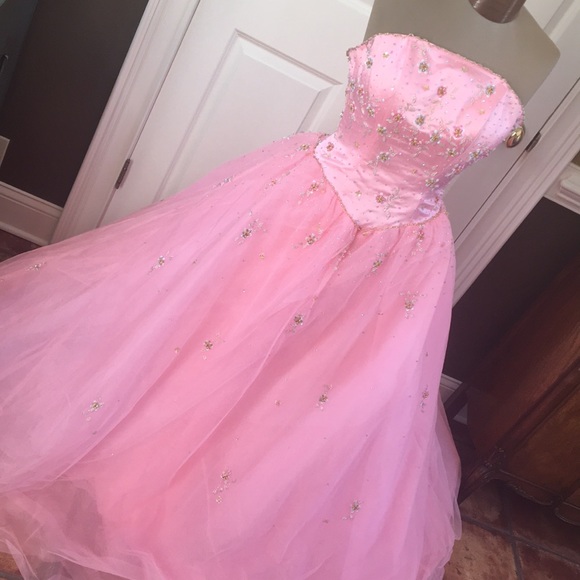 Alyce Designs Prom Dress - Picture 2 of 6